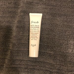 Fresh Soy Face Cleanser For All Skin Types